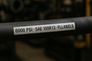 Hydraulic Hose Labeling – Best Practices for Safe & Permanent Identification